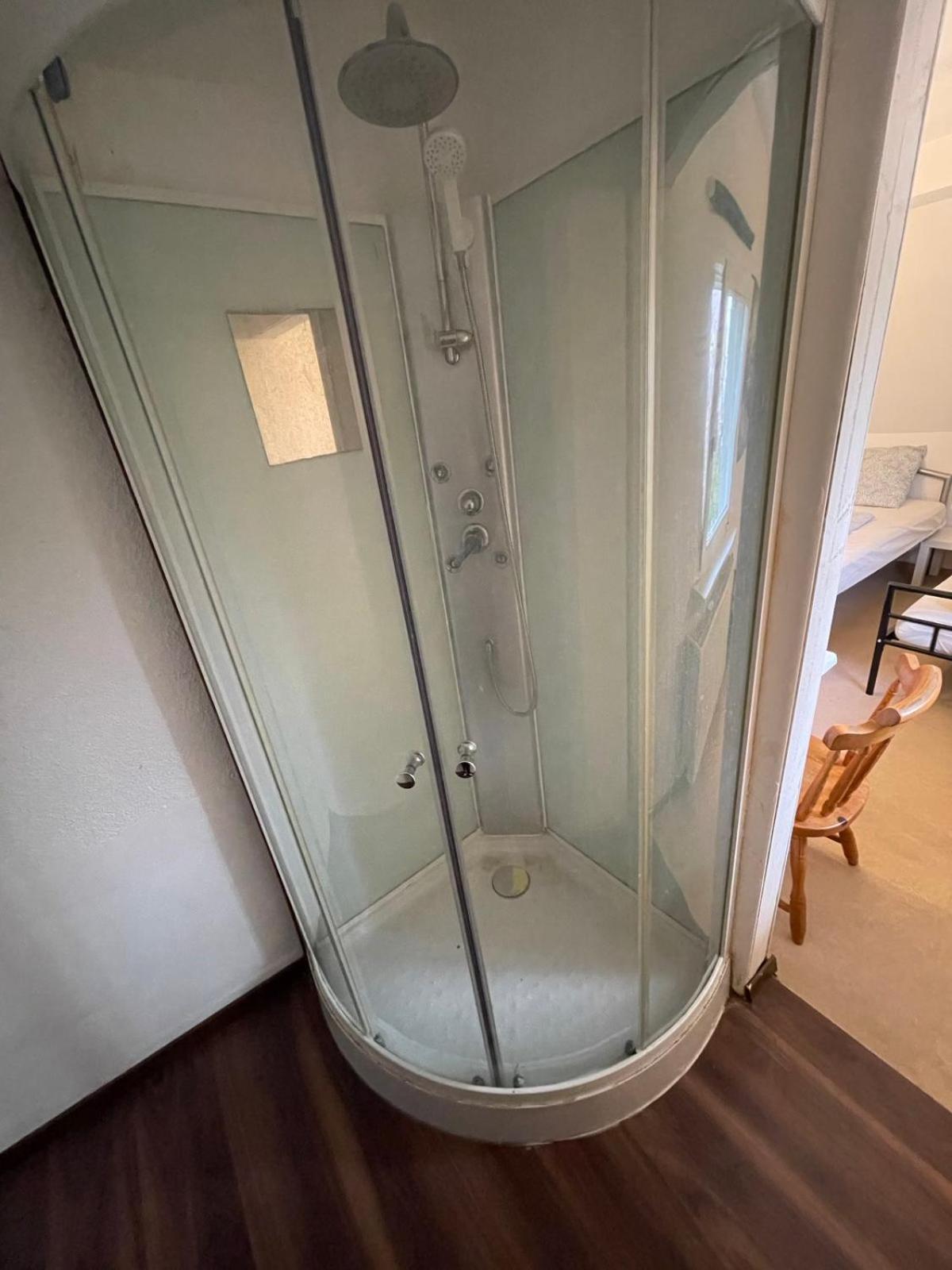 Wohnung Apartments Beny Бад-Беллинген Экстерьер фото